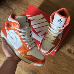 Jordan 1 metallic orange