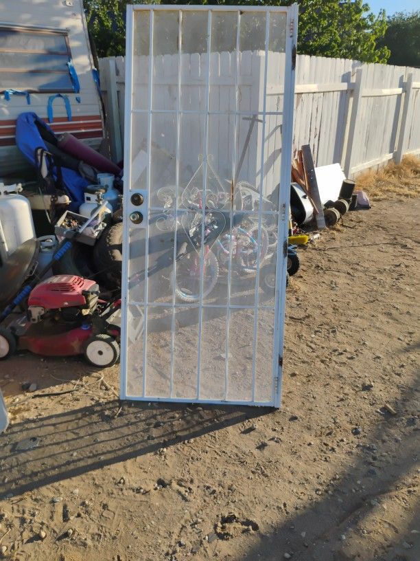 Screen Door 80x34"