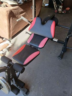 Weight Bench with Leg Extension and Barbell Rack