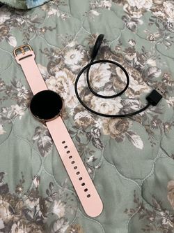Rose Gold Smartwatch with Pink Band