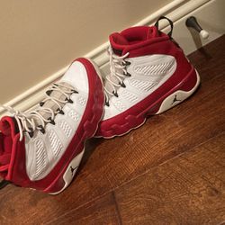 Jordan 9 Size 9.5