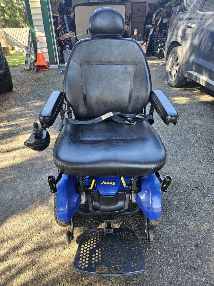 Jazzy Elite HD Power Wheelchair