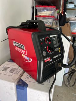 Lincoln Electric- PRO- MIG 135 WELDER