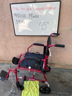 Transportation chair like new