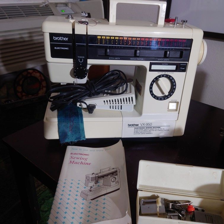 Brother VX-950 Sewing/Embroidery Machine