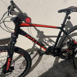 Giant Talon Bike MTB  27.5 