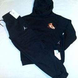 Jordan Boys Youth 2pc Hooded Jogger Set- Medium 