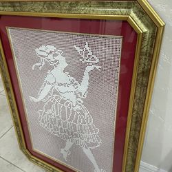 Hand made in Sicily crocheted art work . Made. In Agrigento Sicily in 1990 and framed in Sicily . See pictures for details and conditions Unique creat