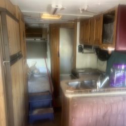 1985 Motorhome Runs Not registered In Fair Shape 