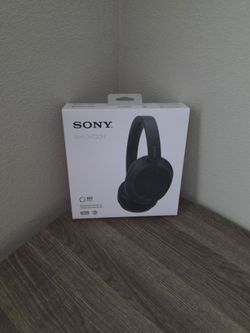 Sony WH-CH720N-Noise Canceling Wireless Bluetooth Headphones- Black