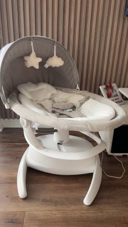 Mecedor eléctrico para bebe