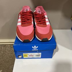 Adidas I-9523 Woman’s Size 11 Men’s Size 9