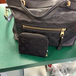 Louis Vuitton Purse And Wallet Bundle 