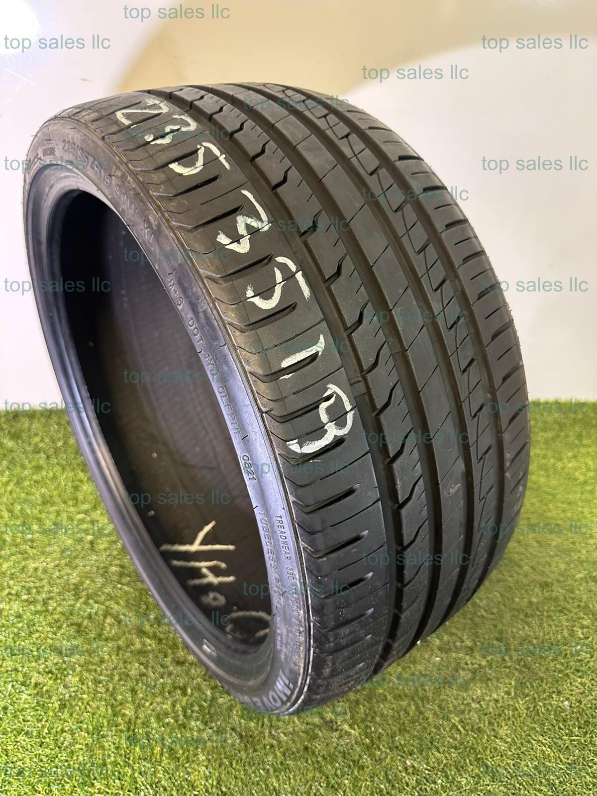 U189 235 35 19 91W IronMan iMove Gen 2 AS One Used Tire 80% Life