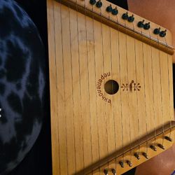 Lap Harp