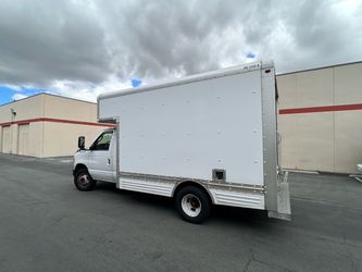 2007 Ford E450 box truck