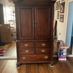 Armoire/TV armoire