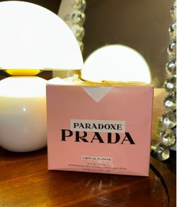 Paradoxe Prada