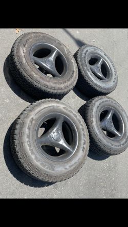 4 — 235/75r15 5x5 5x127 EMR 3 SPokes Chevy Silverado 1500 Jeep Wrangler Wheels Good 90% Treads Goodyear Tires 2024 DOT !!!