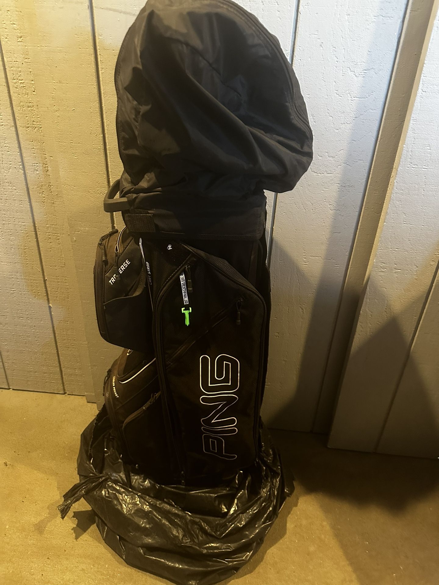 Ping • Zing Red Dot Golf Clubs
