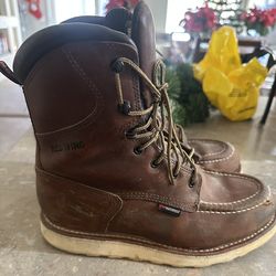 Red Wing Boots • Size 8 Men’s