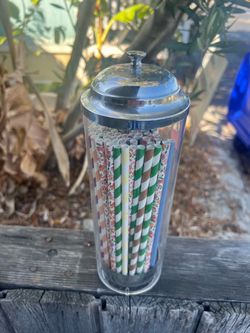 Straw holder dispenser