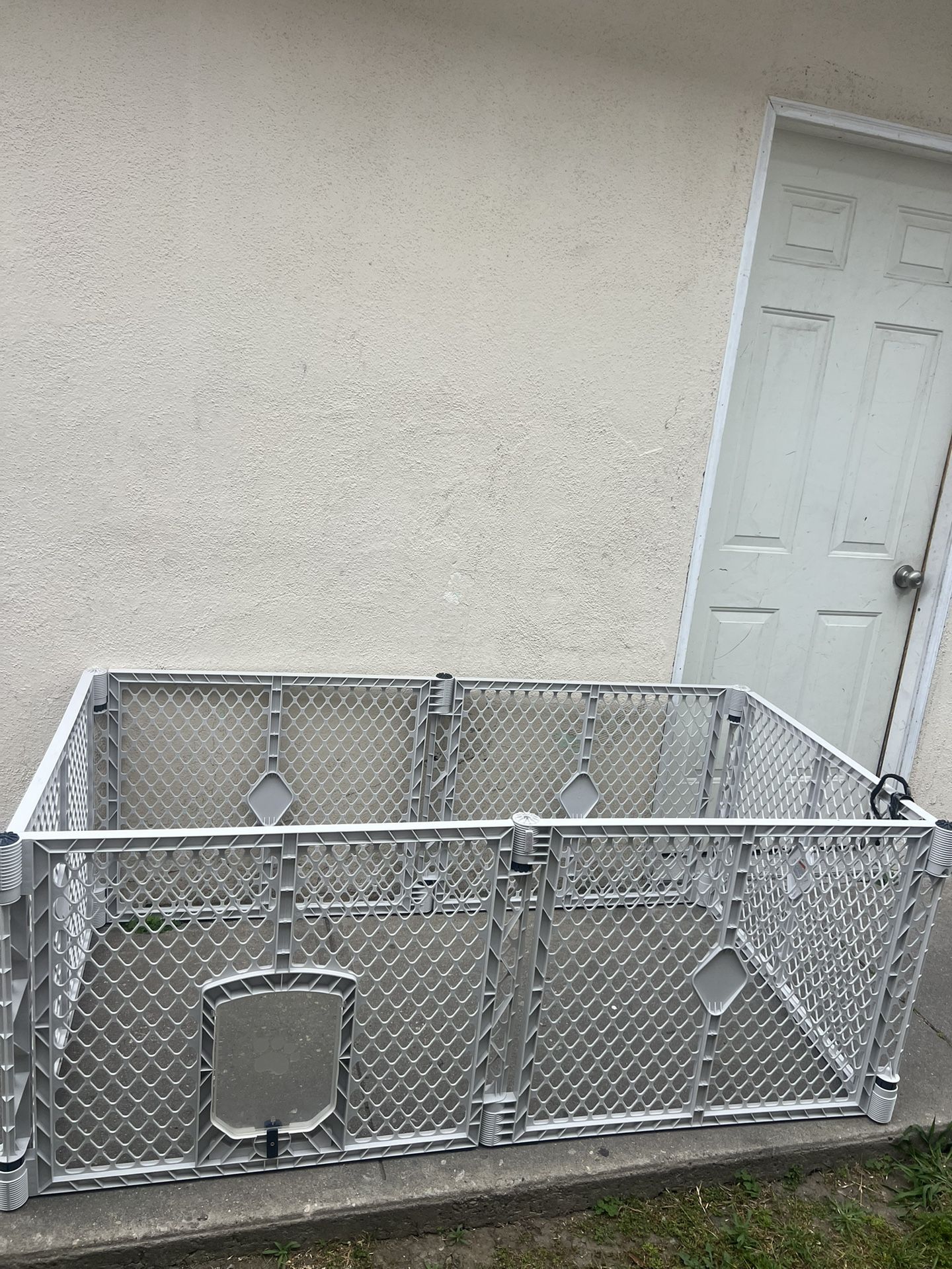 EXERCISE PEN FOR DOG