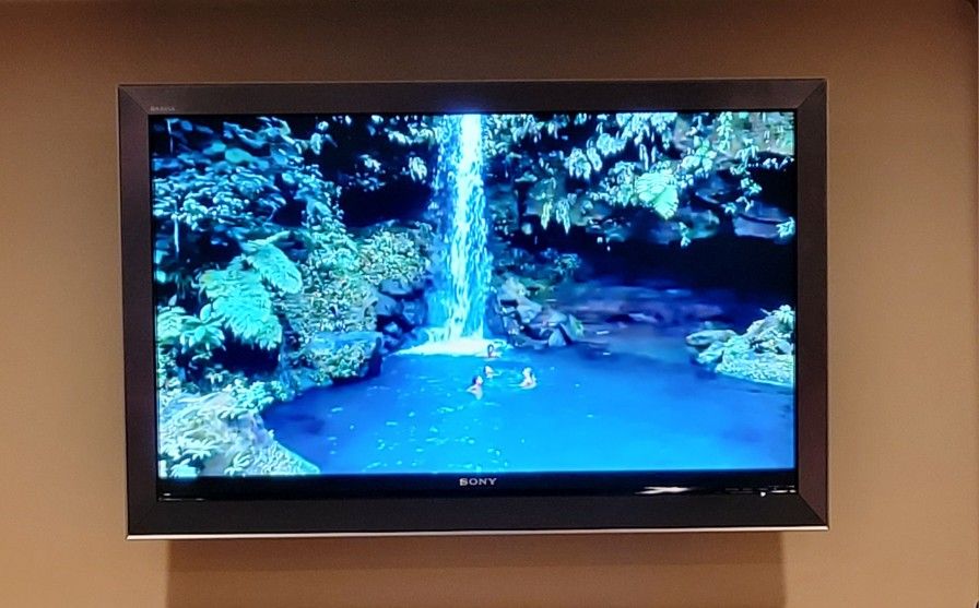 Sony Bravia 46 Inch LCD TV