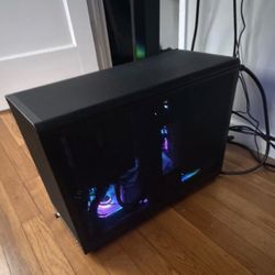 RTX 4080 FE / Ryzen 7 9800X3D High-End Gaming PC – 32GB DDR5 – Premium Lian Li Build
