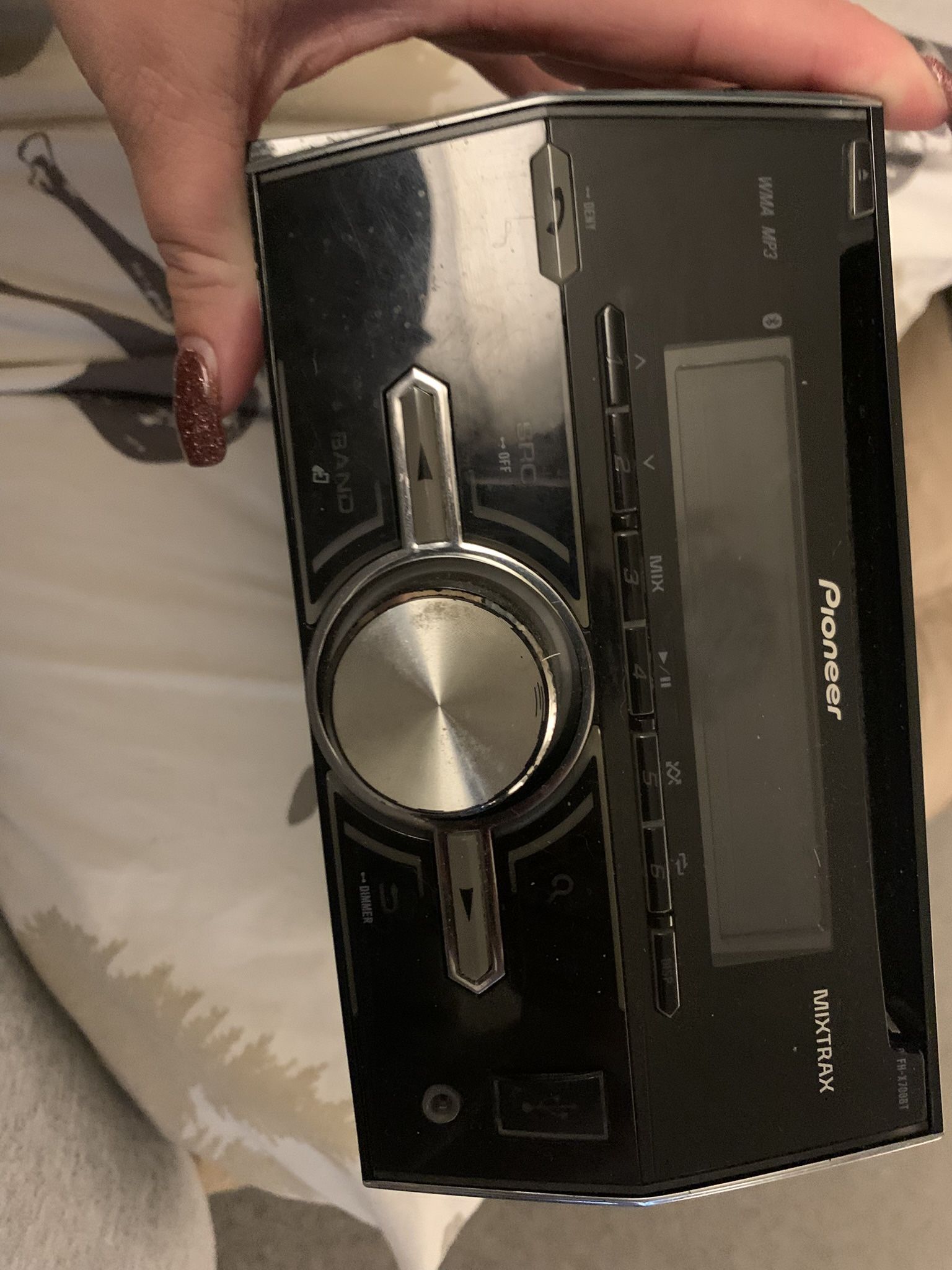 Pioneer Radio