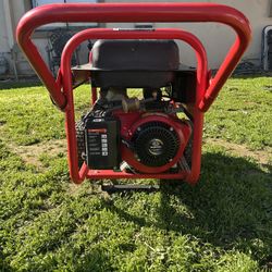 Husky 5000 Running Watt Portable Generator 