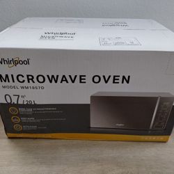 Microwave Whirlpool - NEW