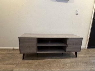 Tv console