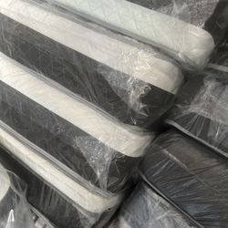 Full Size Plush Pillow Top 