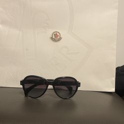 Moncler  swanspan blue 