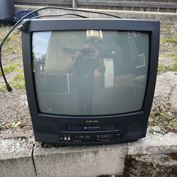 19” Emerson TV/VCR Combo with Remote