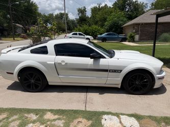 2009 Ford Mustang GT California Special