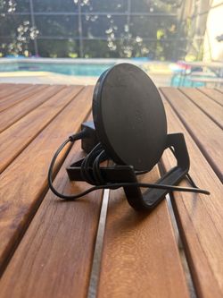 Wireless Phone Charger