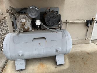 ingersoll rand heavy duty air compressor perfect for garage and work shop