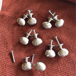 Drawer/cabinet Pulls