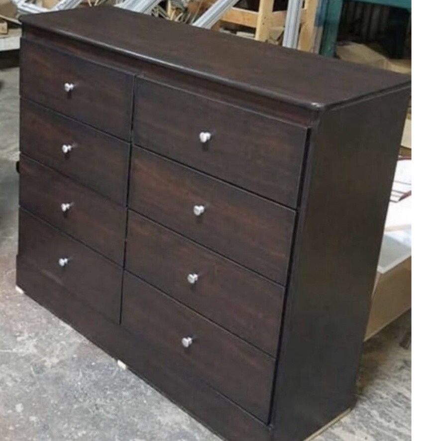 8 Drawer Dresser
