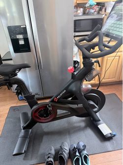 Peloton bike