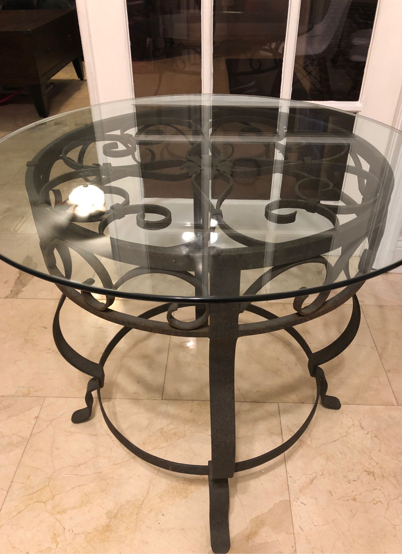 30” Round Glass Top DiningTable, Entry Way Table, Outdoor Table
