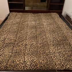 CALIFORNIA KING WATERBED 