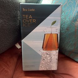 Tea Forté Tea Over Ice pitcher set
