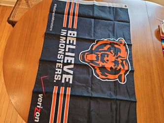 Bears Flag "Believe In The Monsters "