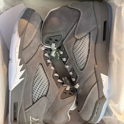 Jordan Wolf Greys 5’s Size 11