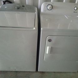 Kenmore Washer And Whirlpool Dryer ($600)