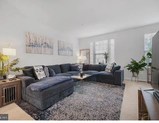 ✨ Luxury Oversized Sectional – Bob’s Discount Furniture – $1,250 ✨