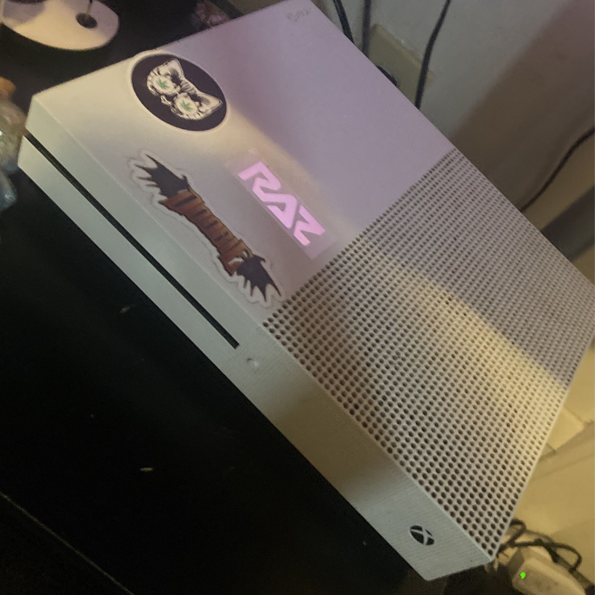 Xbox ONE S